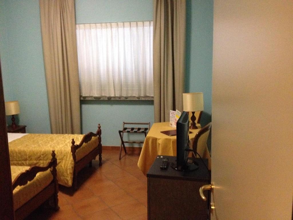 Monguzzo Hotel Nastro Azzurro חדר תמונה