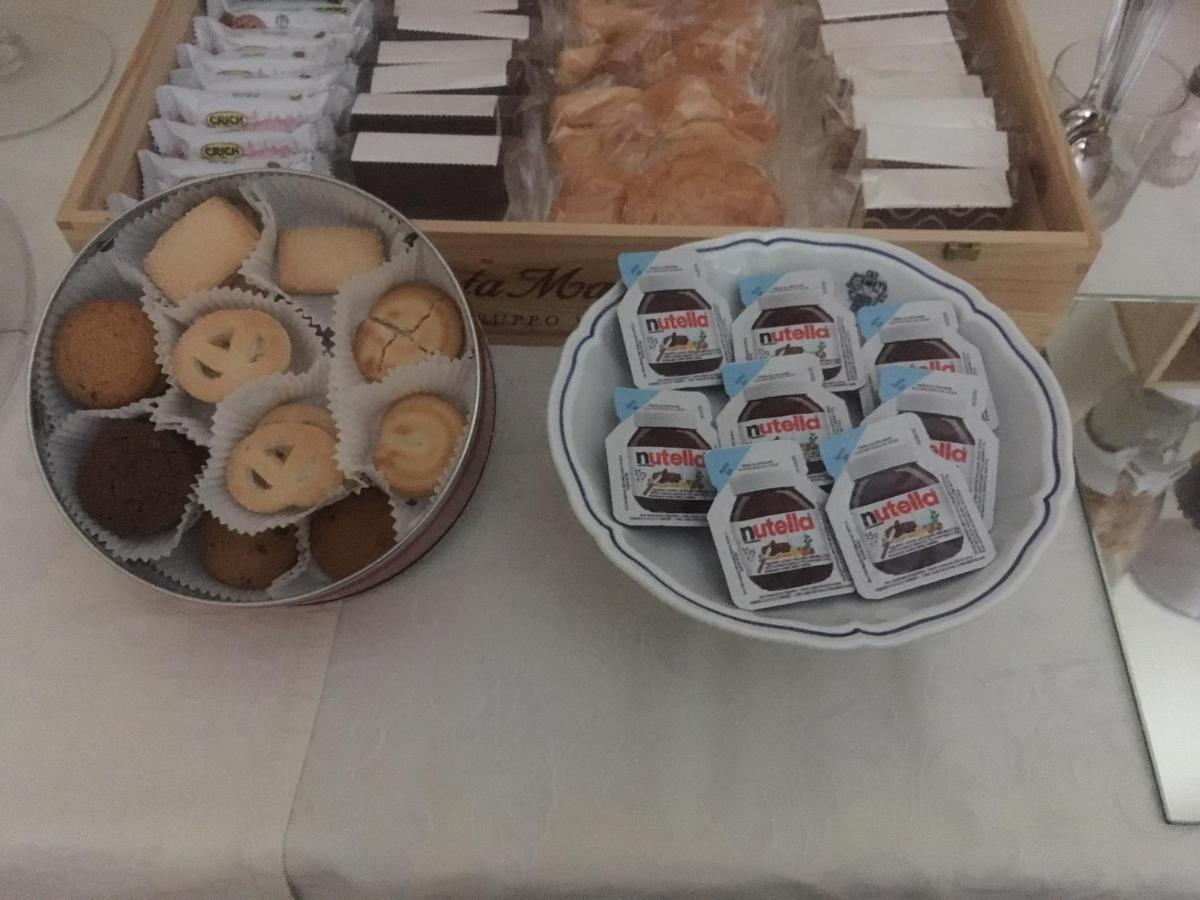 Monguzzo Hotel Nastro Azzurro מראה חיצוני תמונה